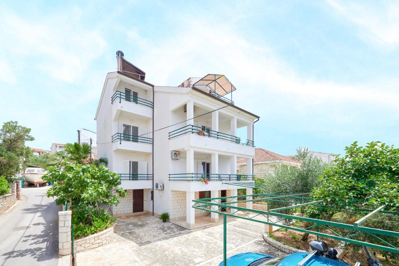 Vila Veljko Okrug Gornji Ngoại thất bức ảnh